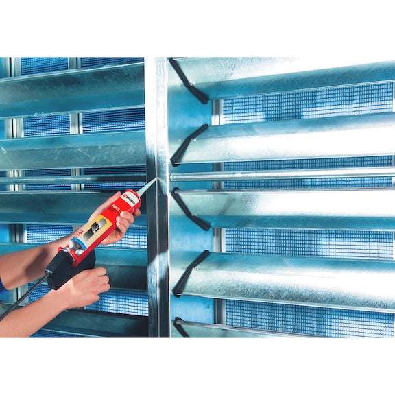 Würth FIXIT sealant sealing campervan roof vent with smooth finish