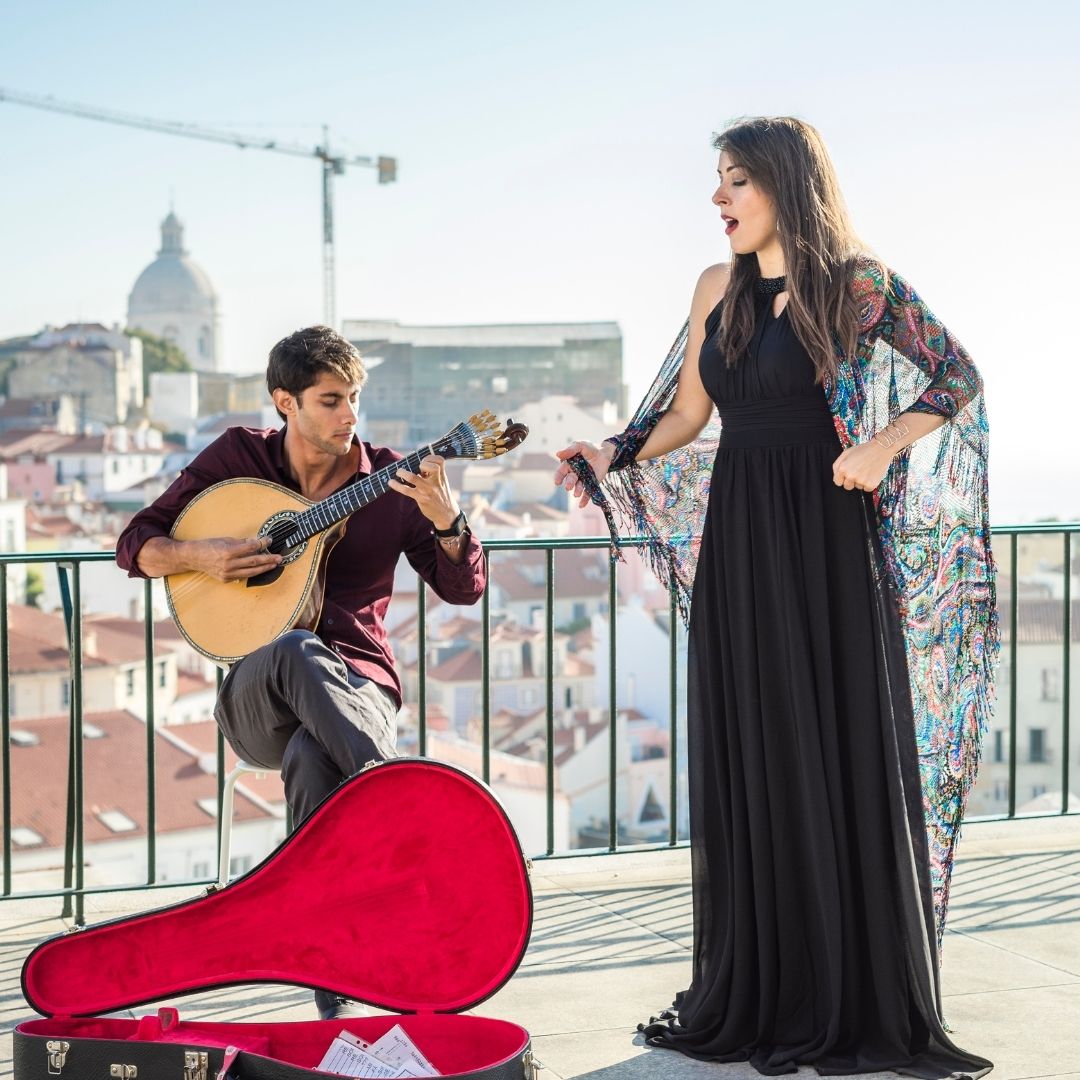 Lisbon Guided Van Tour