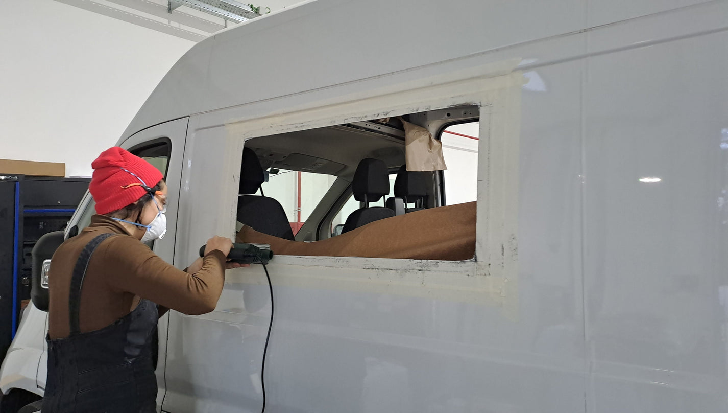 Install a Dometic S4 Window