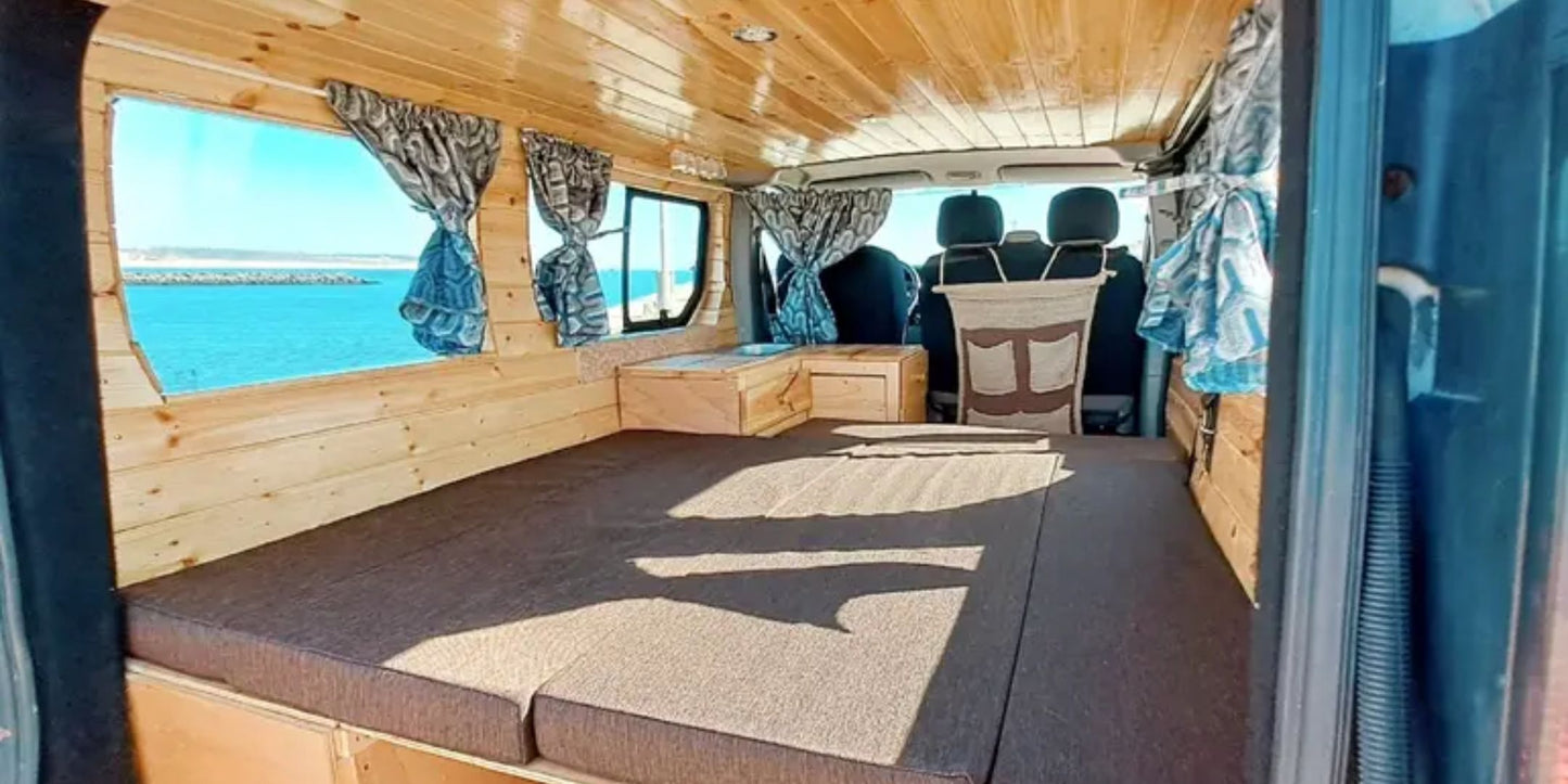 Renault Trafic - Branquinha